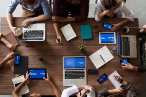 Apps móviles para equipos de ventas en campo: cómo las empresas peruanas están cerrando más negocios