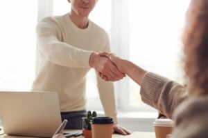 ¿Cuánto cuestan errores en chatbots?